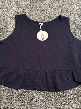 NWT Navy Ruffle Hem Sleeveless Top woman’s xl linen/rayon crop